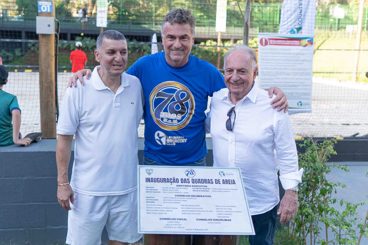 Antônio Marcos da Mota Monteiro, o presidente Luciano Gardano Elias Bucharles e Luiz Antônio Tâmega, grande apoiador e patrocinador do evento