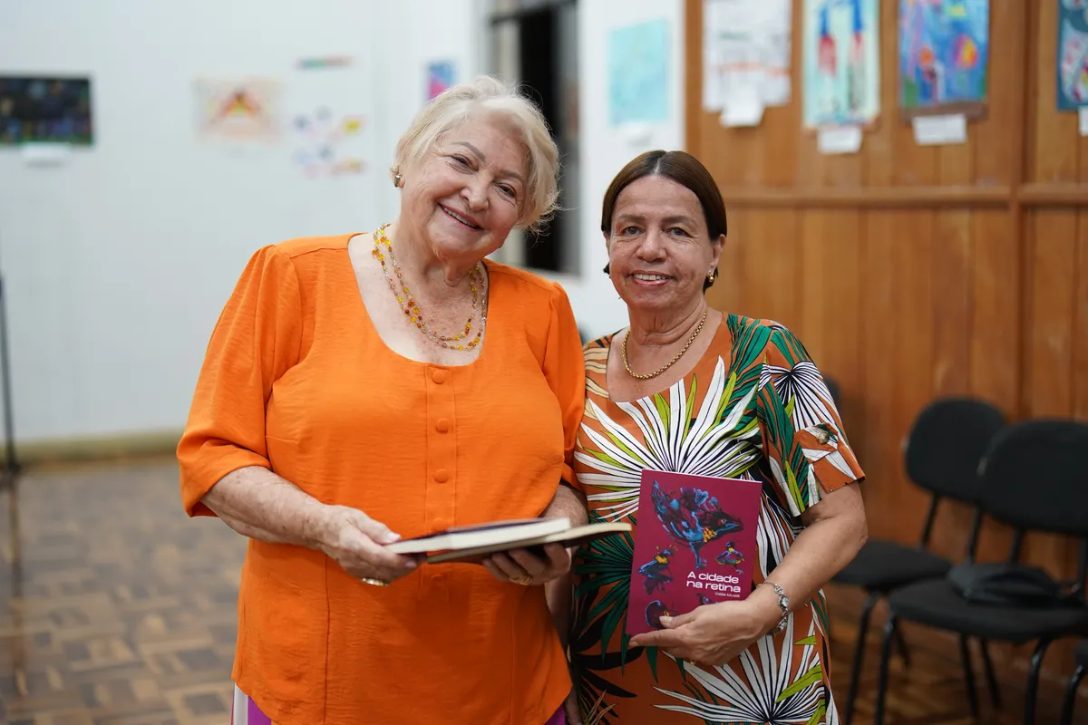 Olélia Oricolli e Idimeia de Castro