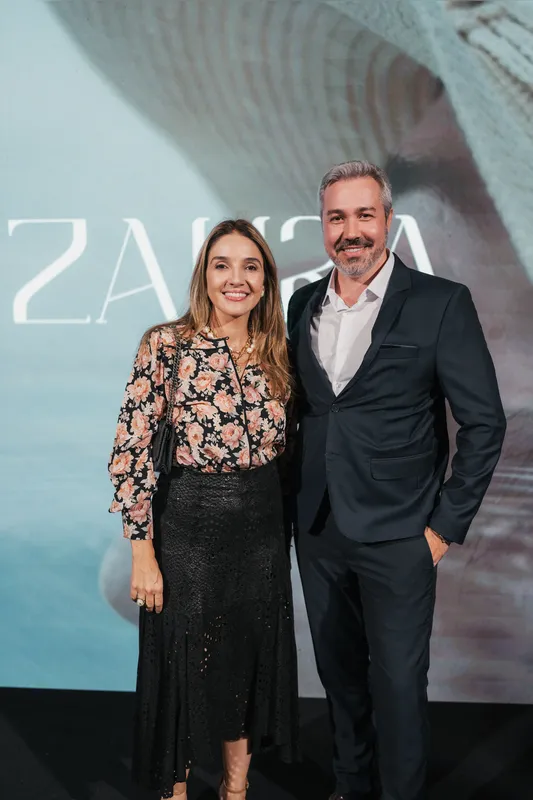 Roberta Costa Alves Nunes Mansano e Thiago Zanluchi