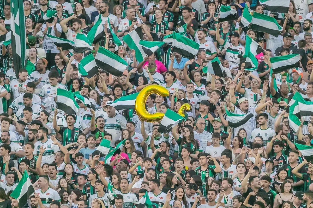 Torcida tem lotado o Willie Davids e viu o time conseguir o inédito acesso para a Série C