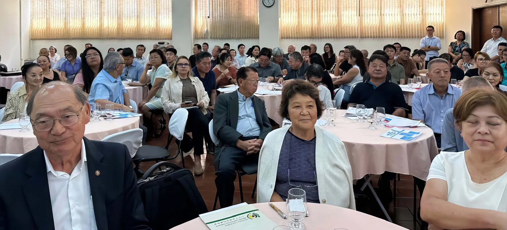 A destacada presença de representantes da colônia japonesa de todo o Paraná