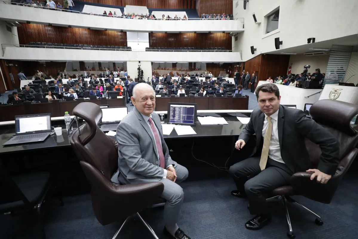 Ademar Traiano, que ficou uma década no comando da Alep, será sucedido por Alexandre Curi: PSD segue comandando o Legislativo