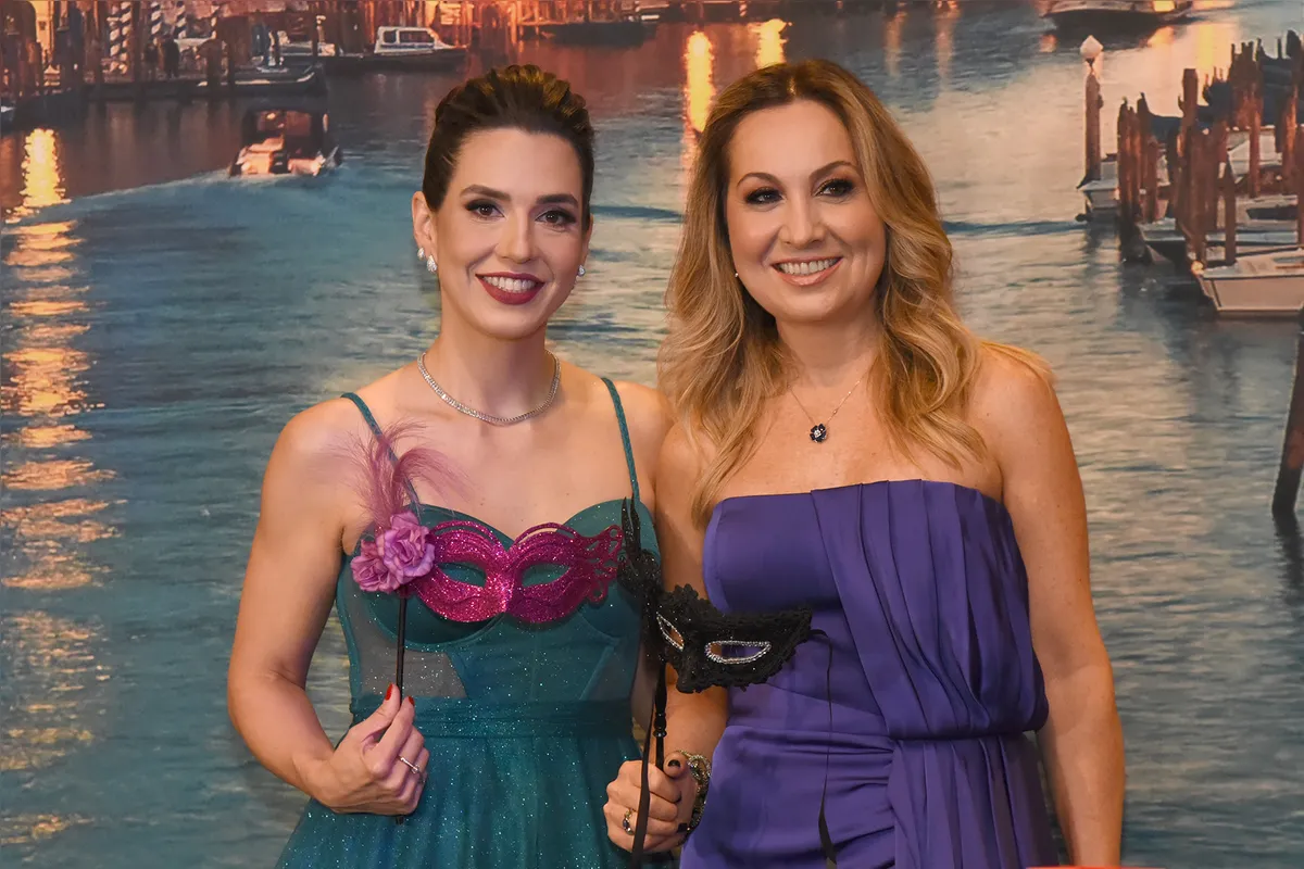 Lorenna Guskuma e Marcela Vanzela