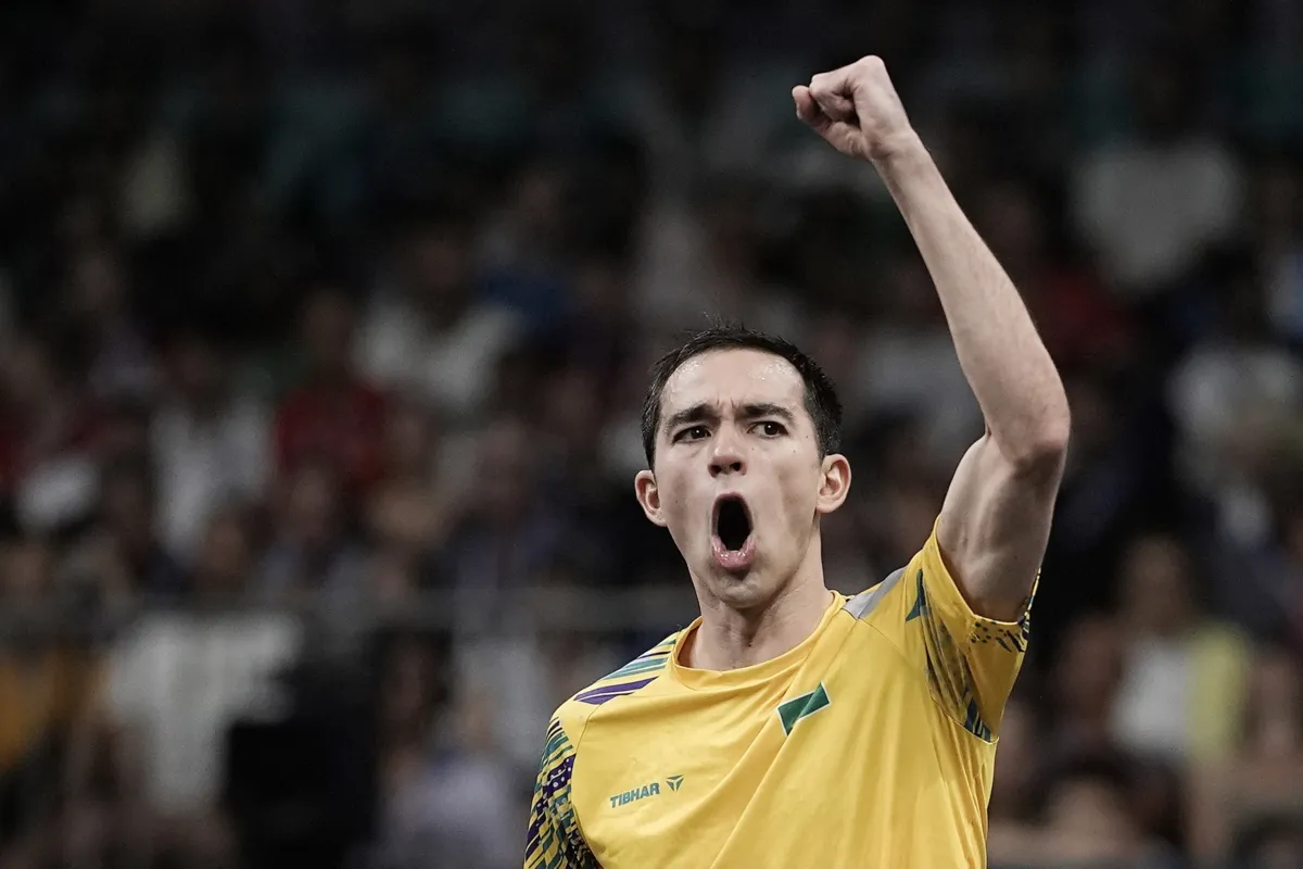 Imagem ilustrativa da imagem Bia Ferreira supera holandesa e garante outra medalha ao Brasil