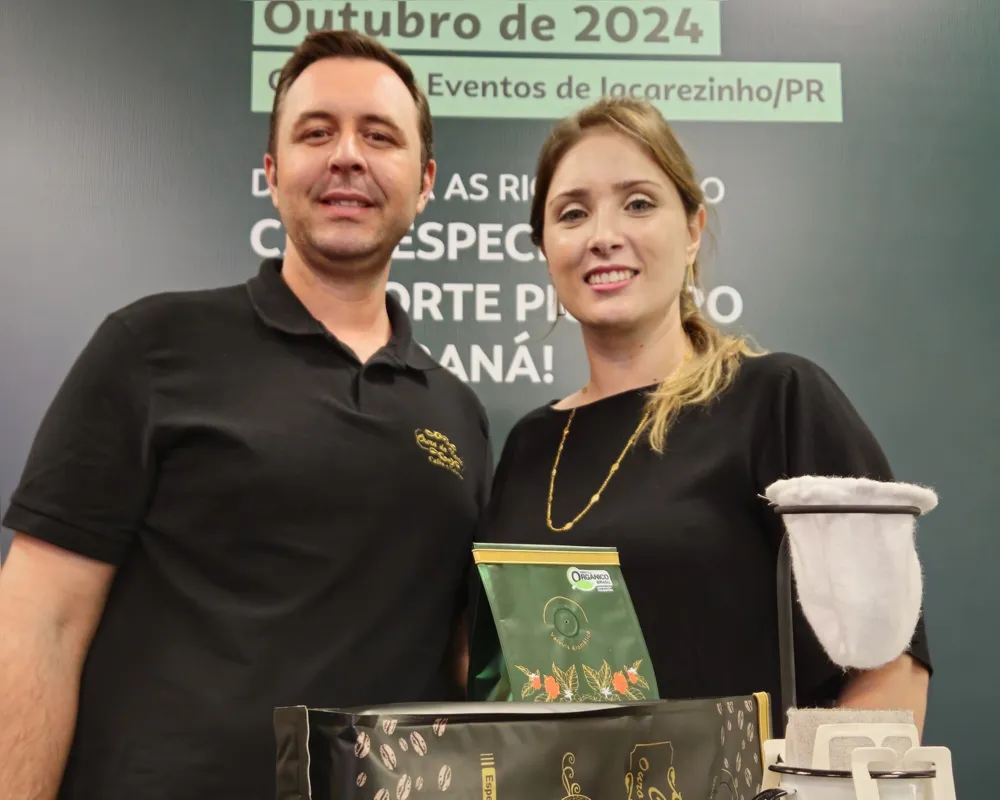 Jonas e Rafaela Mazzottini Silva são produtores de café no sítio Nossa Senhora Aparecida, em Pinhalão