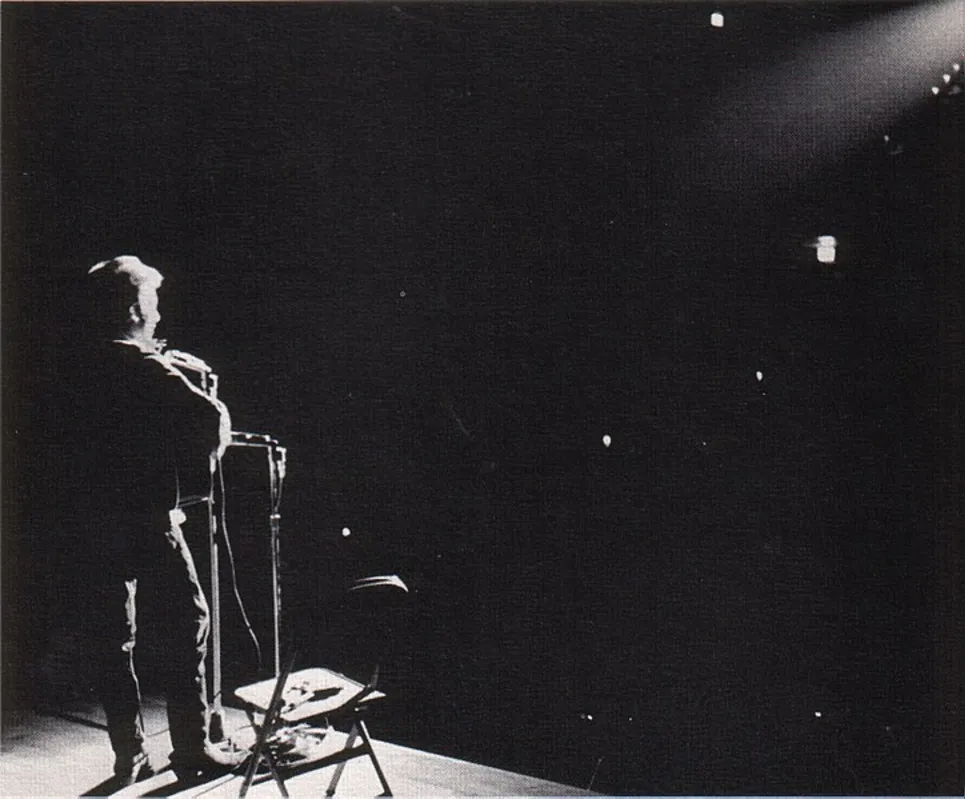 Bob Dylan se apresentando na St Lawrence University em 1963