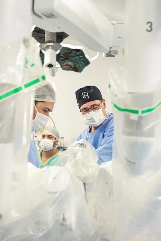 Ricardo Brandina, fala que a robótica já é realidade na medicina brasileira: “Não é mais uma tecnologia do futuro”