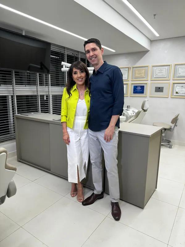 Os anfitriões, Dra. Patrícia Zanata e Dr. Manoel Zanata Junior