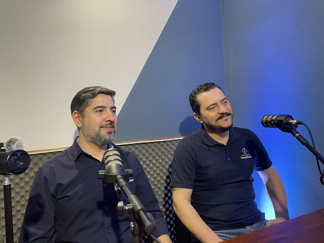 André da Cruz Barrozo e Arnaldo Alves de Souza: “Clínica de Vacinas ajuda a erradicar doenças