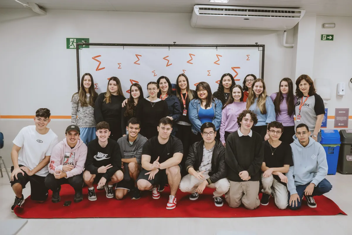 Alunos do Terceirão 2023 do Sigma celebram a conquista