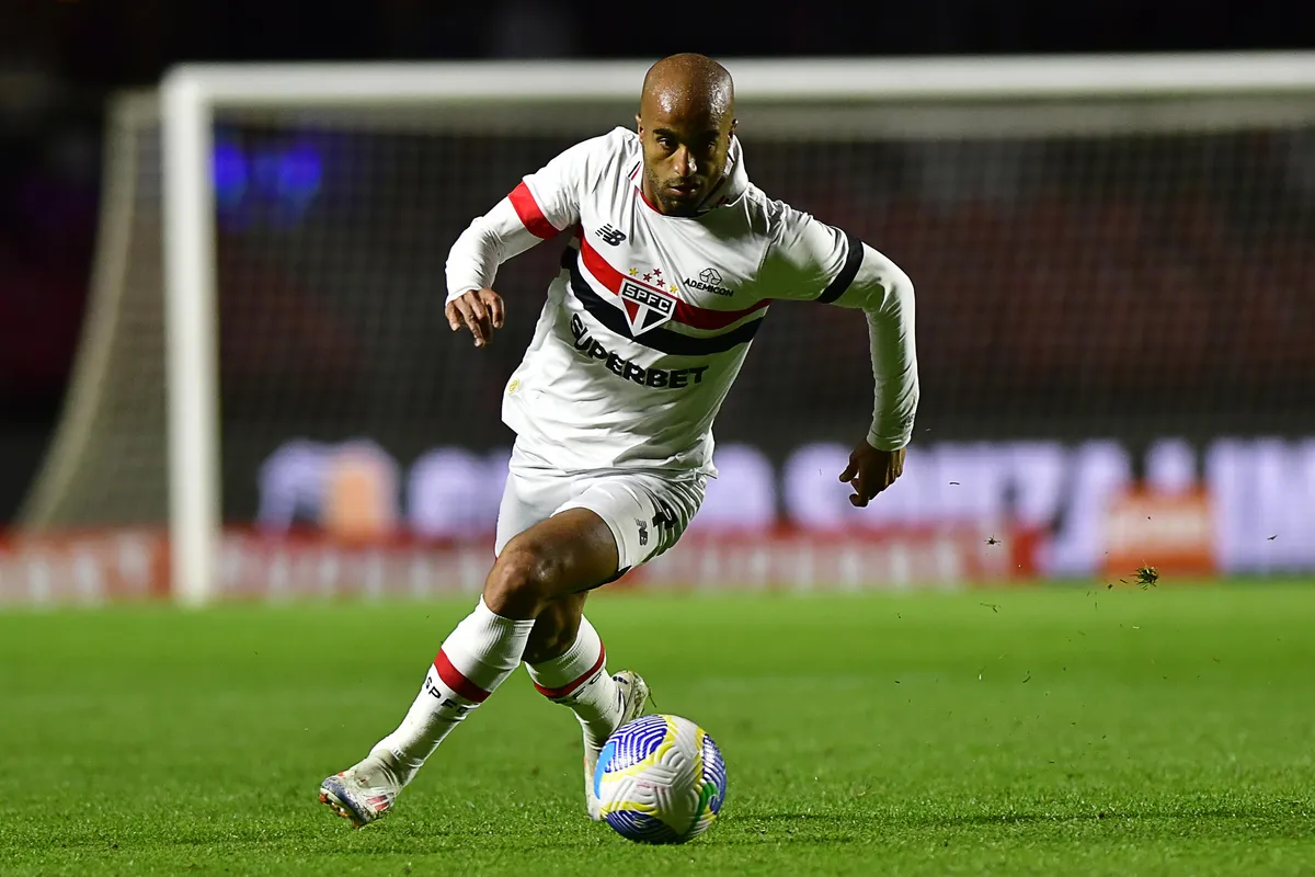 Depois das duas partidas com a Seleção nas Eliminatórias, Lucas estará em campo na decisão desta quinta-feira, em BH