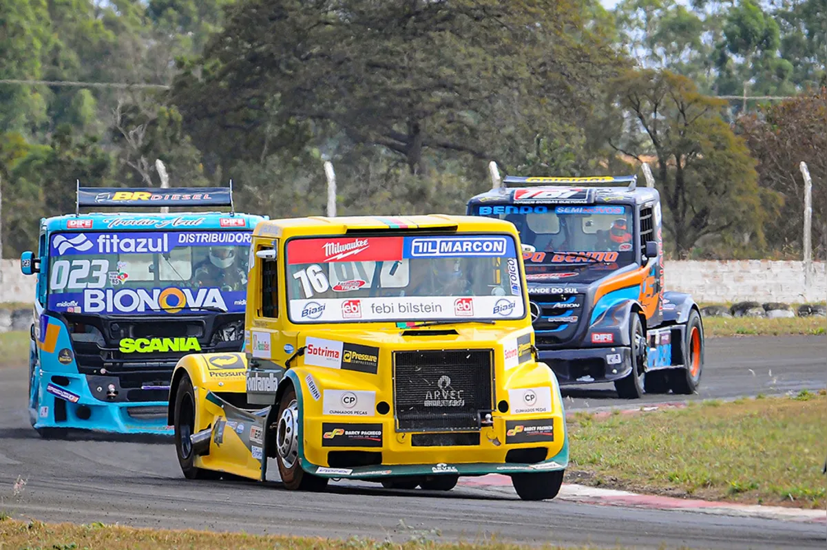 O gaúcho Rafael Fleck poderá assumir a liderança da categoria GRT Truck em Londrina