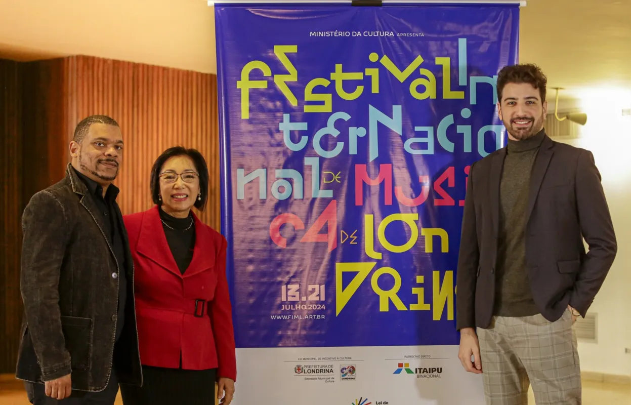 Marcelo Emygdio Santos, da coordenação executiva, Magali Kleber e Eduardo Sahão, da  direção artística do FIML, na entrevista coletiva na manhã desta terça-feira (2)