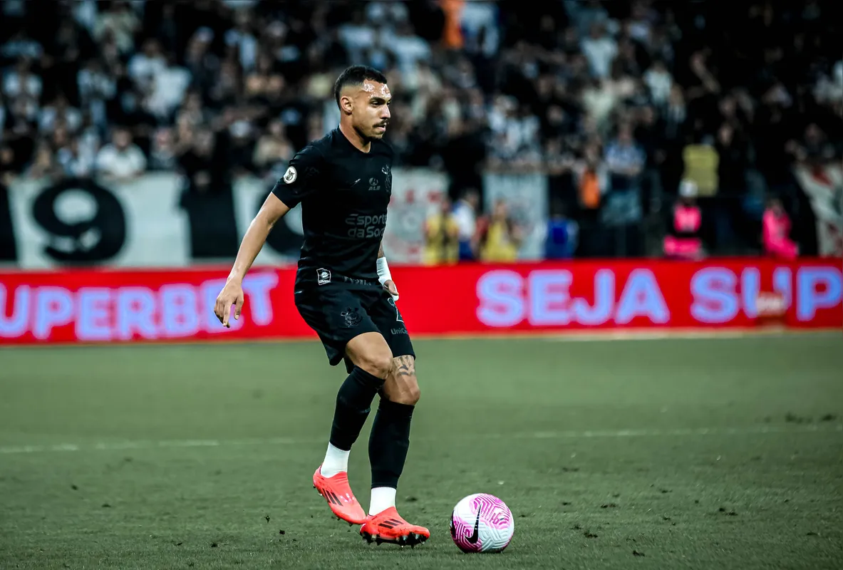 O londrinense Matheuzinho marcou um golaço na goleada sobre o Athletico e neste domingo reencontra o seu ex-clube