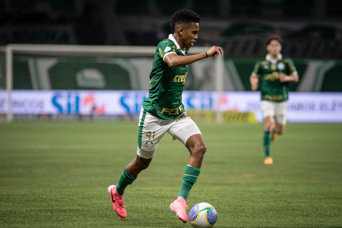 Principal jogador do Palmeiras na temporada, Estêvão está de volta no momento de decisão na Libertadores após se recuperar de lesão