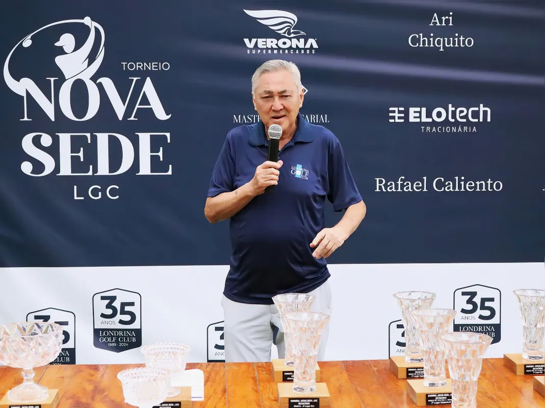 Luiz Carlos Miguita durante a premiação