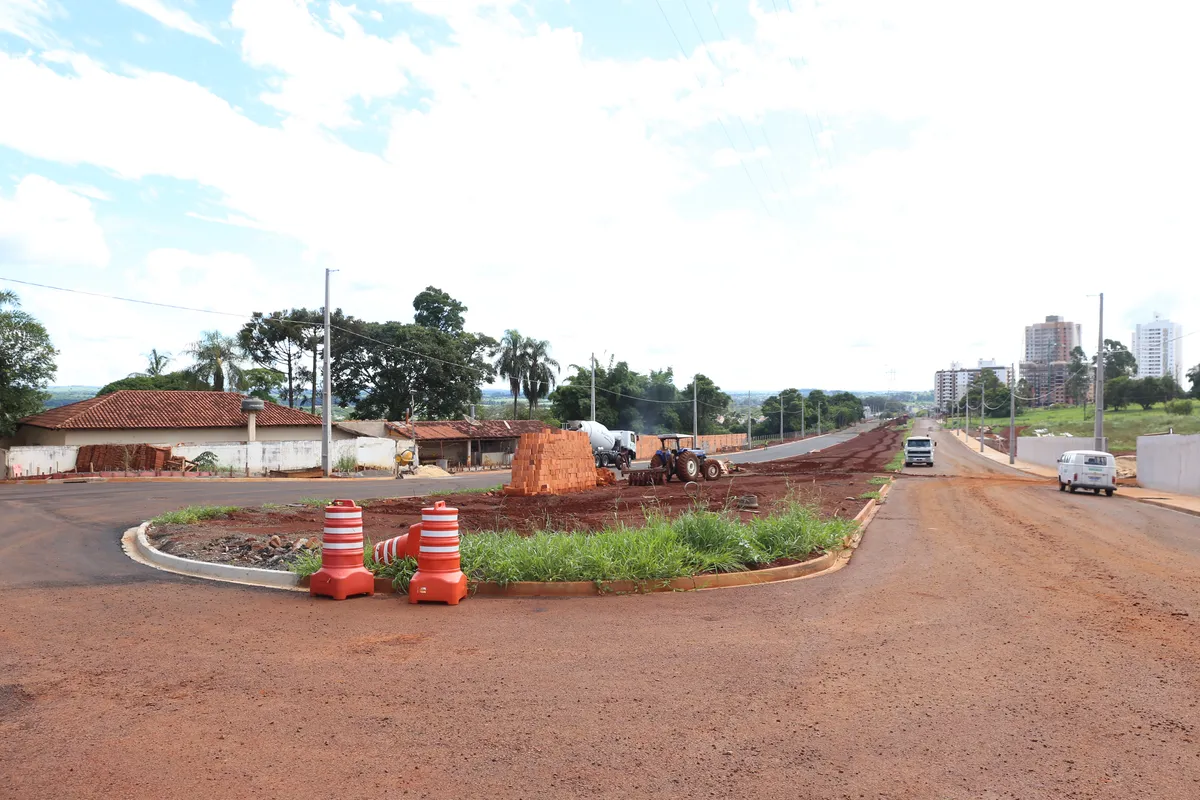 A avenida terá pista dupla para interligar a região do Terra Bonita e do Alphaville ao Vivendas do Arvoredo