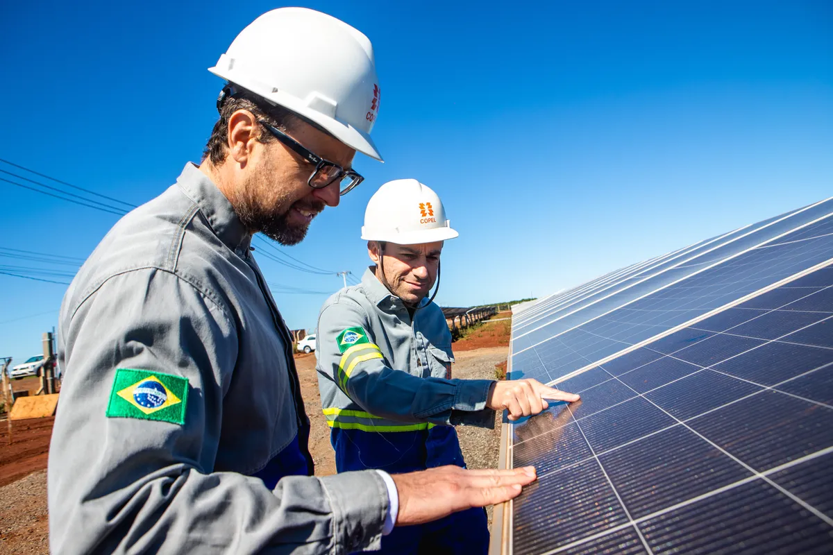 Todo o processo de geração de energia da Copel acontece por meio de fontes limpas e renováveis, como a solar