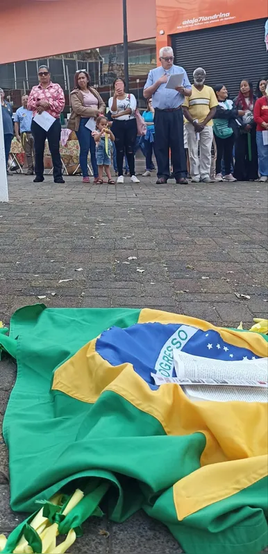 Imagem ilustrativa da imagem Desfile de sete de setembro atrai grande público em Londrina
