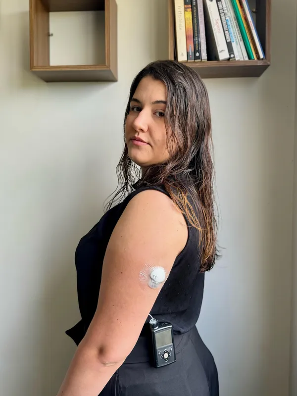 Isabela Crivelari Penteado:  “Com o tempo, ao entender melhor a condição e ganhar autonomia, tudo se tornou mais fácil. No geral, não me sinto limitada"
