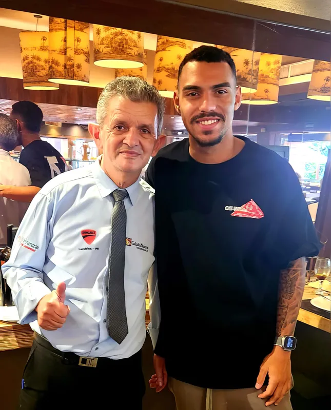 Imagem ilustrativa da imagem Dois ex-alunos da UEL no TJ Paraná