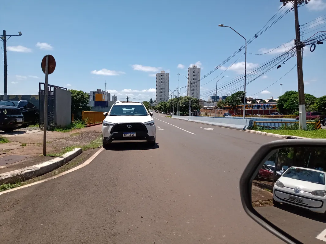 Imagem ilustrativa da imagem "E se viesse uma moto"