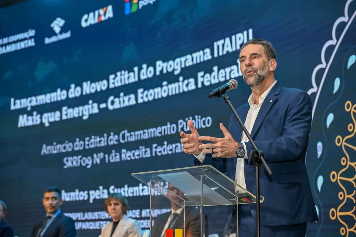 Enio Verri, diretor-geral brasileiro da Itaipu: construção da cidadania
