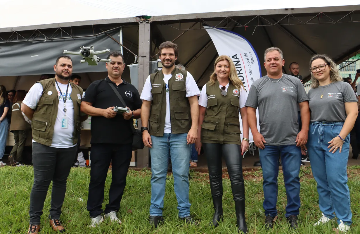 O lançamento da campanha contra a dengue contou com a presença de autoridades de Londrina e Cambé,