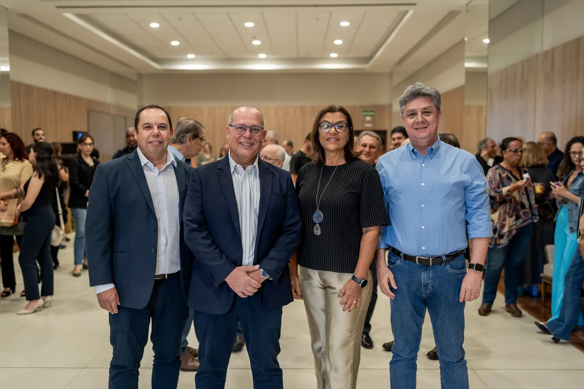 Euclides Nandes Correia, Nicolás Mejía, Brazil Versoza e Celia Catussi