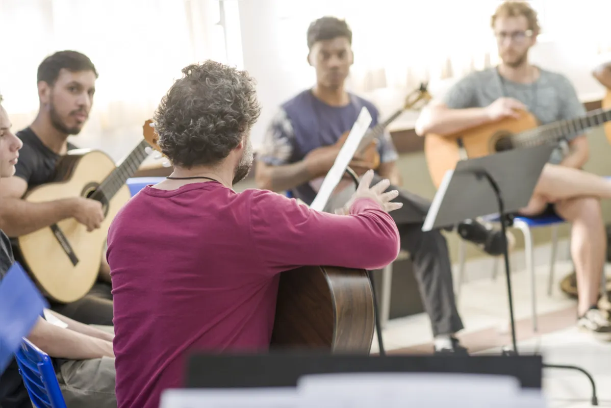 Oficina de choro: festival oferece 37 cursos de instrumentos na edição deste ano