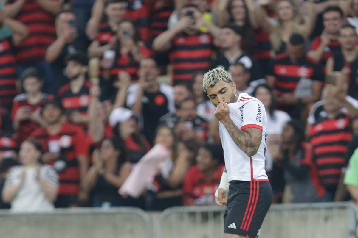 Gabigol ainda não completou sete partidas pelo Flamengo no Brasileiro, e pode atuar por outra equipe: Palmeiras teria feito uma consulta sobre o atacante