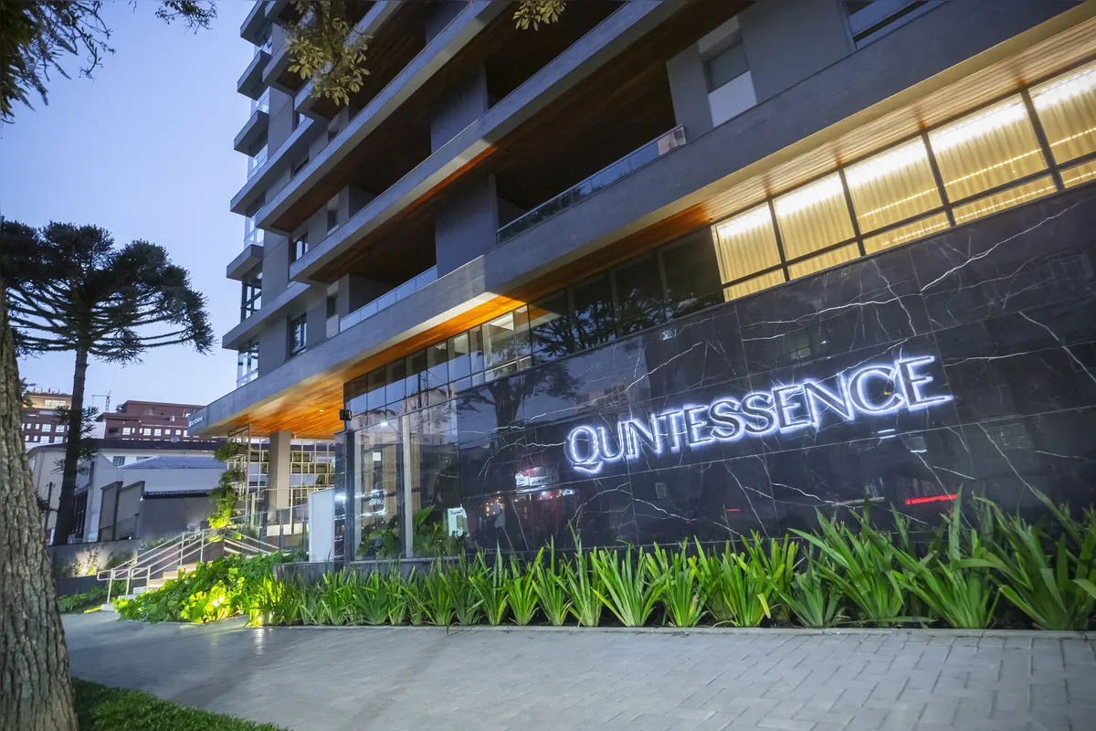 QUINTESSENCE, EMPREENDIMENTO A.YOSHII EM CURITIBA