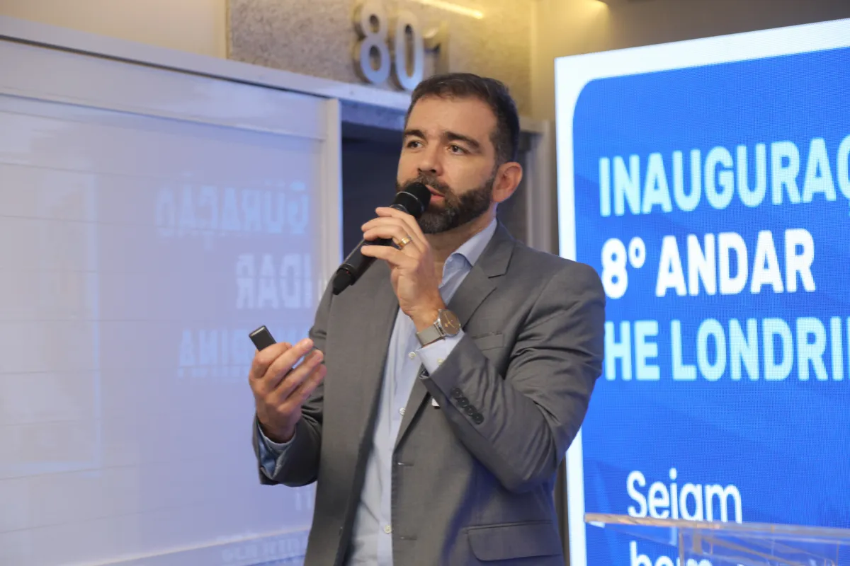 O superintendente da Associação Evangélica Beneficente de Londrina, a AEBEL, Eduardo Otoni: a conquista vem para somar com as mais recentes inovações do hospital, que recebeu, nas últimas semanas, o mais moderno sistema robótico, Robô Da Vinci XI, responsável por auxiliar em cirurgias complexas