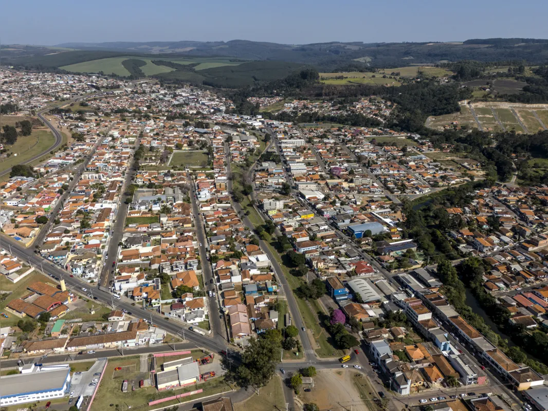 Vista aérea de Jaguariaíva, atualmente com 35 mil habitantes