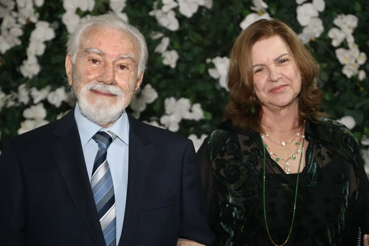 O celebrado casal Raquel e Pedro Moretto. Ele ex-comodoro do Iate e destacado imobiliarista.