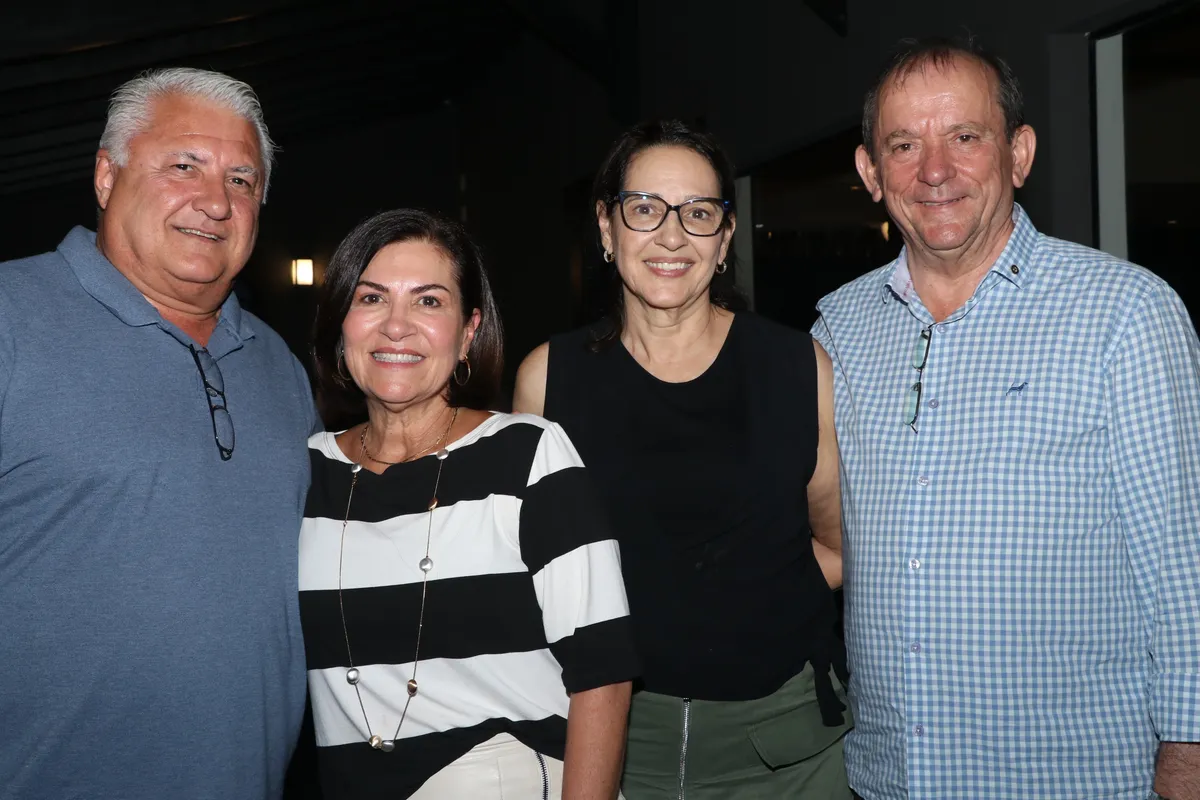 Elaina e Evander Tamarozzi, Maria do Carmo Azevedo e Adelino Felipe de Azevedo