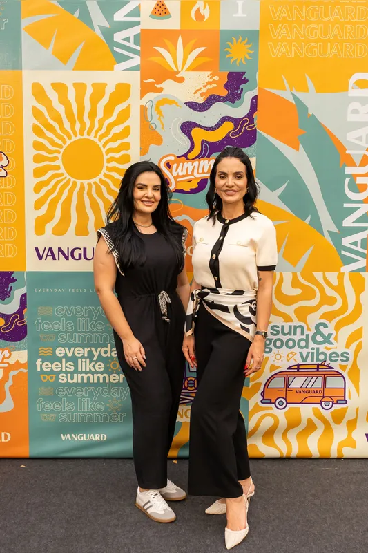 Paola e Paula Bezerra