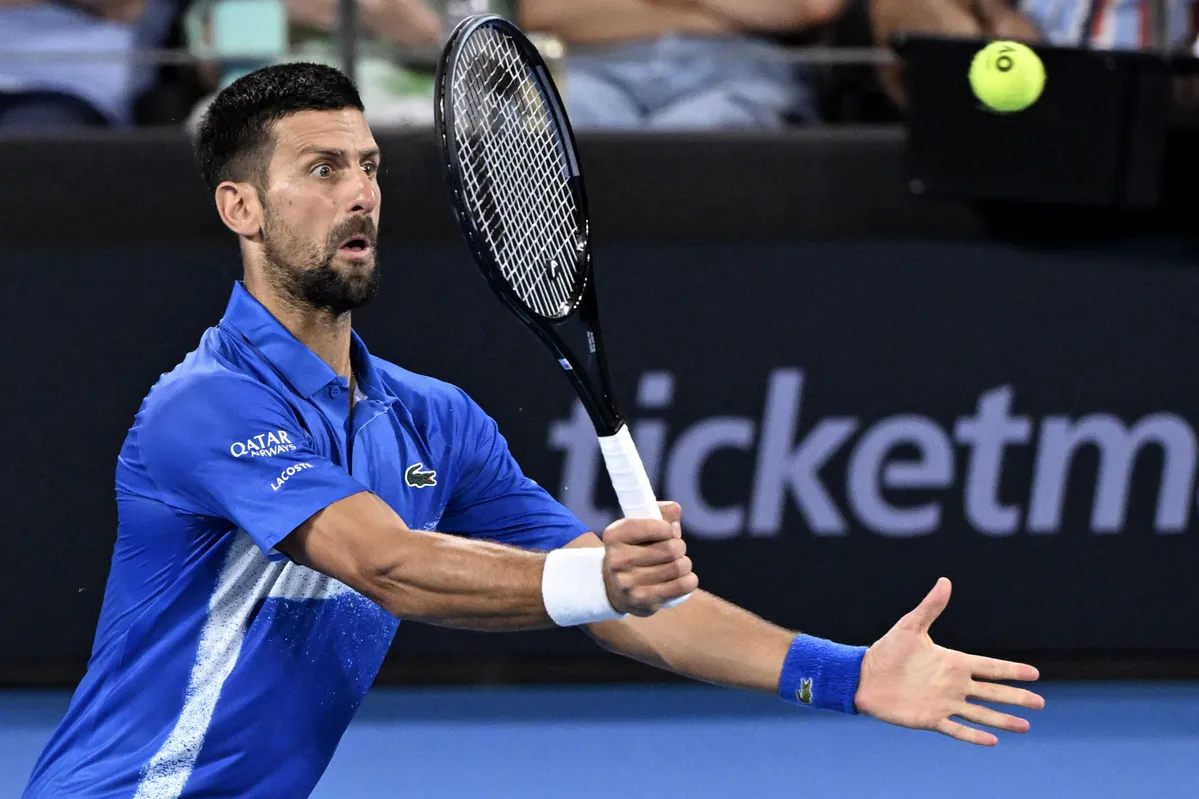 O astro Novak Djokovic, de 37 anos, se mantém em sétimo no ranking da ATP