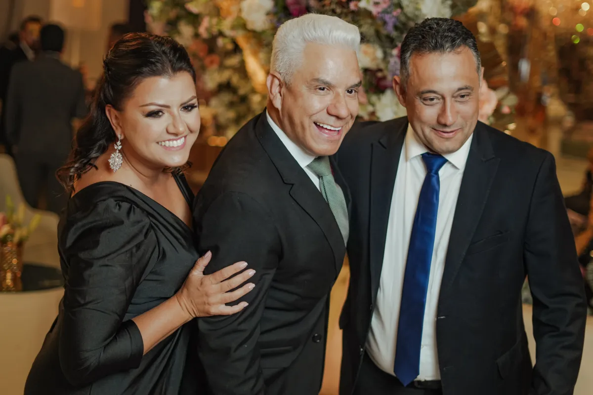 Paula Amanda Caetano de Souza, Antonio Naves e Eduardo Rodolfo de Souza