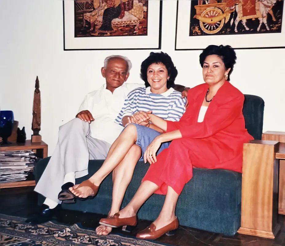 Em 1988, Sgarioni recebeu em sua casa Don Guilhermo Silva Oty e sua esposa Margarita. Oty, um veterinário que trabalhava para o governo da Venezuela e estava na viagem ajudando a cuidar do gado. A partir desta, formou quatro filhos no Brasil.