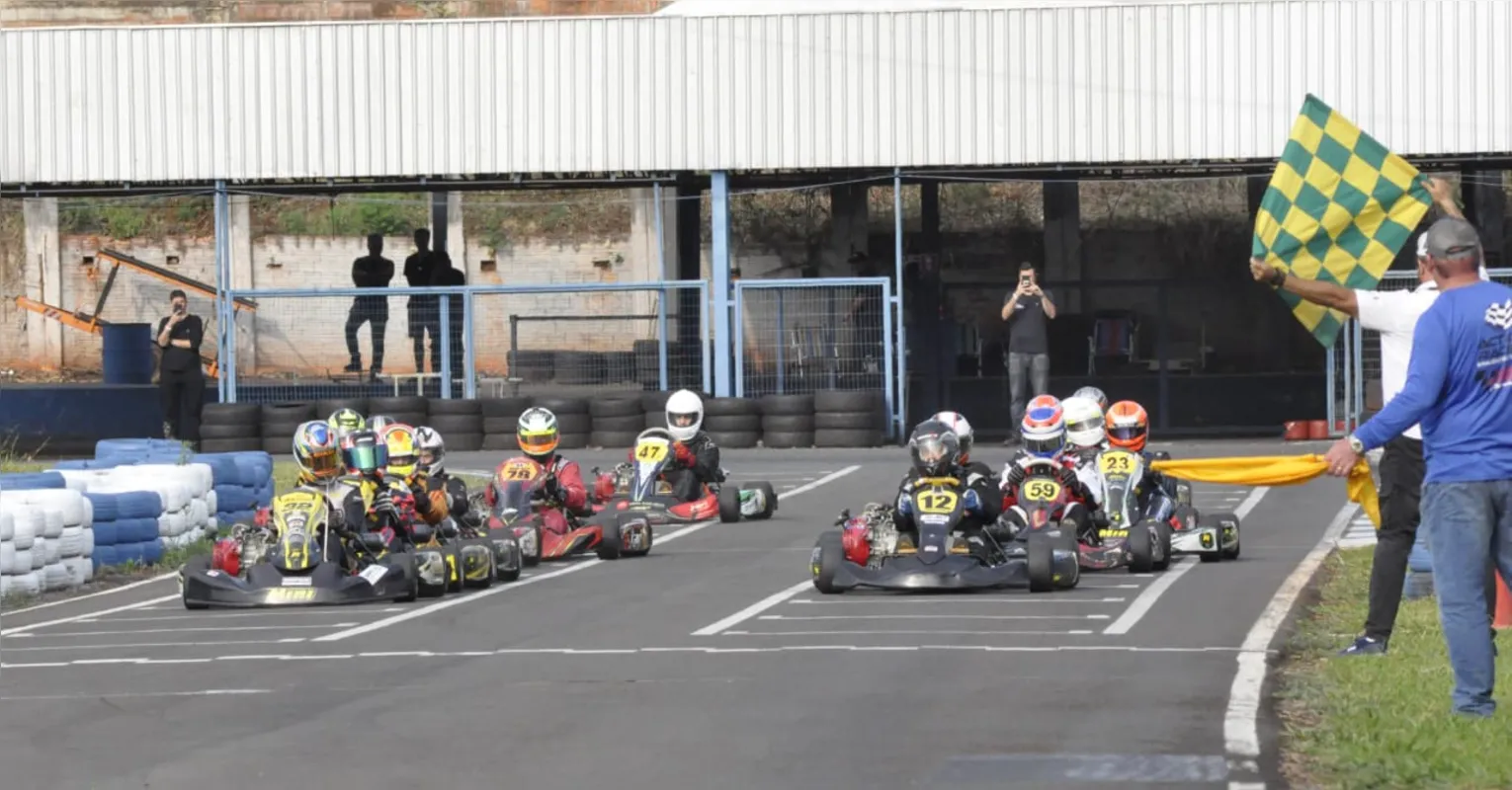 Imagem ilustrativa da imagem Londrina recebe edição histórica do Paranaense de Kart