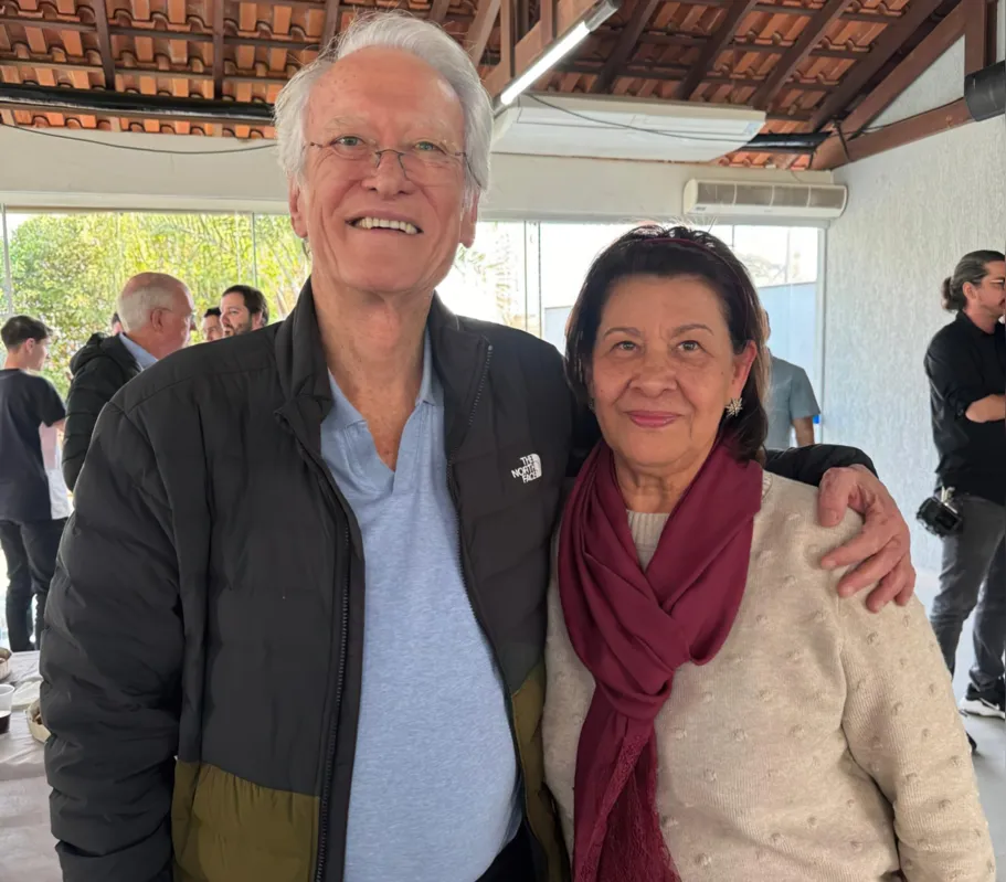 O empresário Chico Simeão e a esposa Mari Simeão.