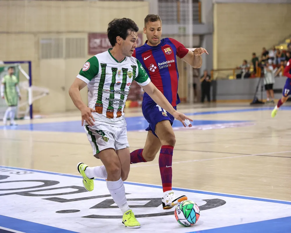 Em jogo pelo Cordoba, Miguel enfrenta o Barcelona no Campeonato Espanhol