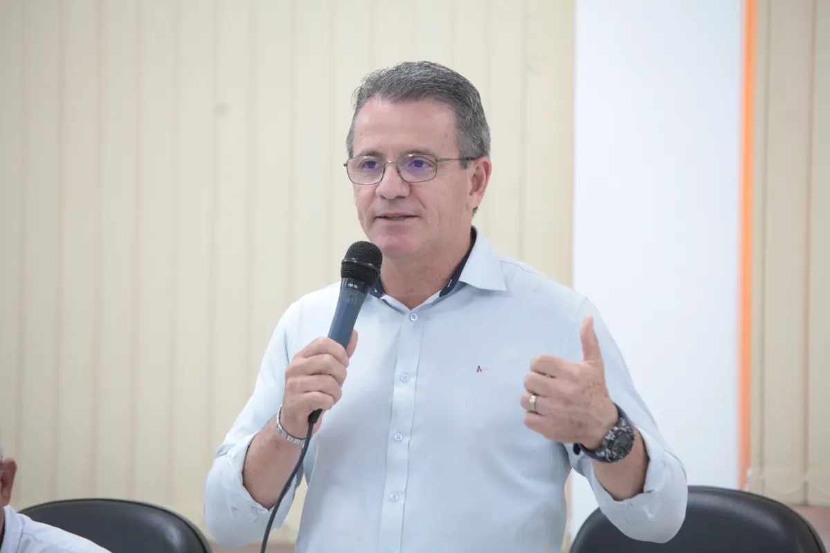 'Nunca agi com mentira, nunca agi com sacanagem. Nunca burlei nada. Eu fiz um rascunho se algum vereador tivesse dúvida do meu voto e da minha defesa', ressaltou Madureira
