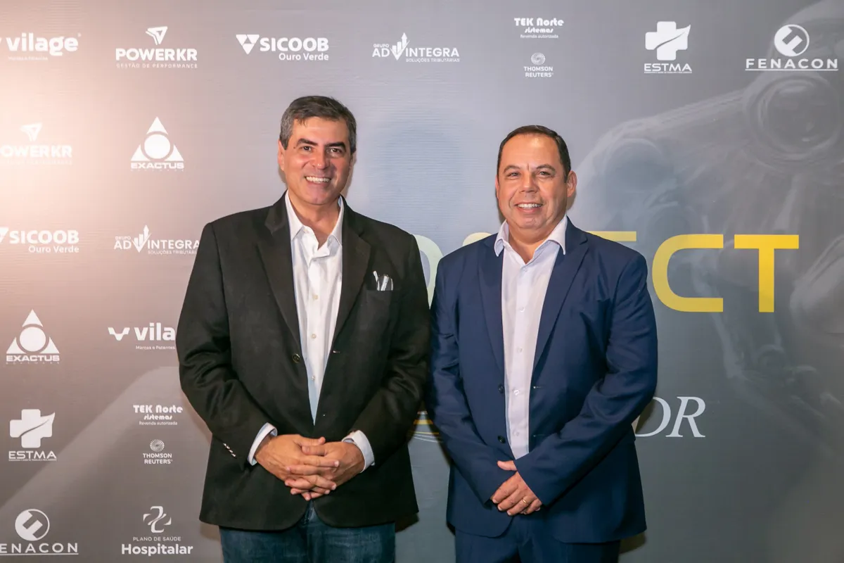 O prefeito Marcelo Belinati com o presidente do SESCAP-LDR, Euclides Nandes Correia.