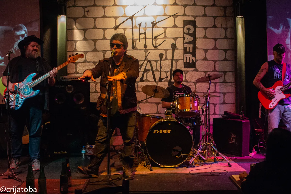 Banda Saco de Ratos traz composições próprias para celebrar o blues em noite no Bar Valentino