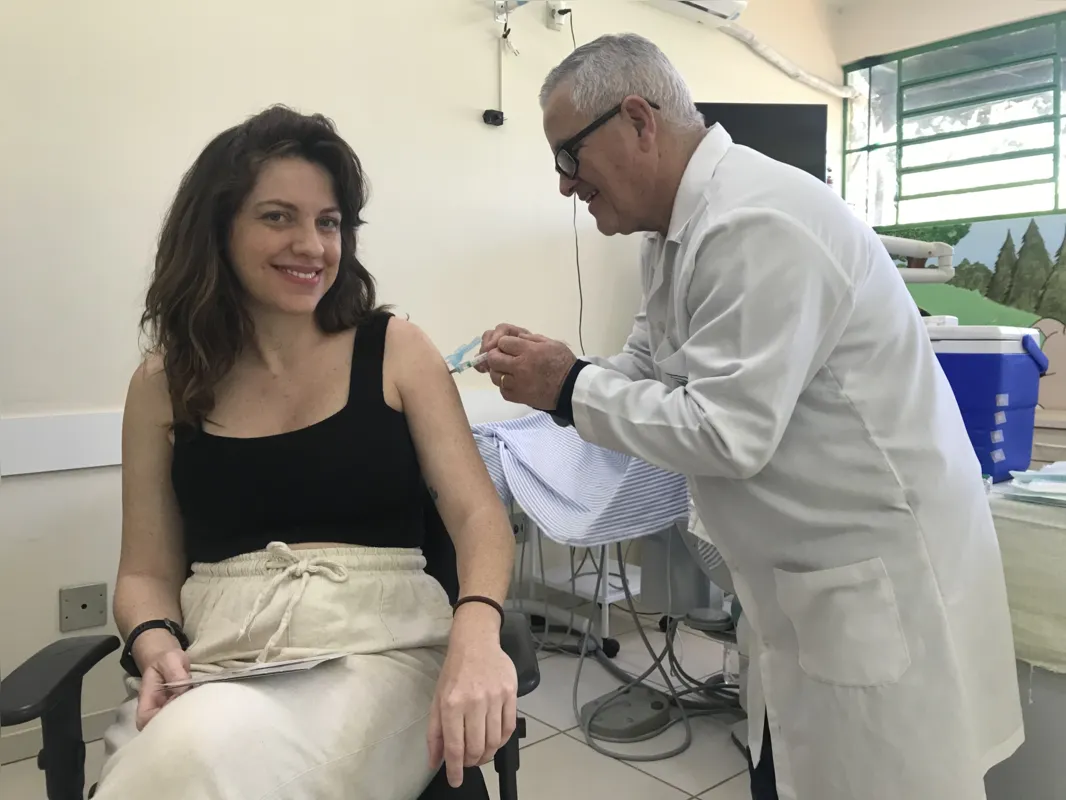 Tatiana Ribeiro é gestante: em dia com as vacinas