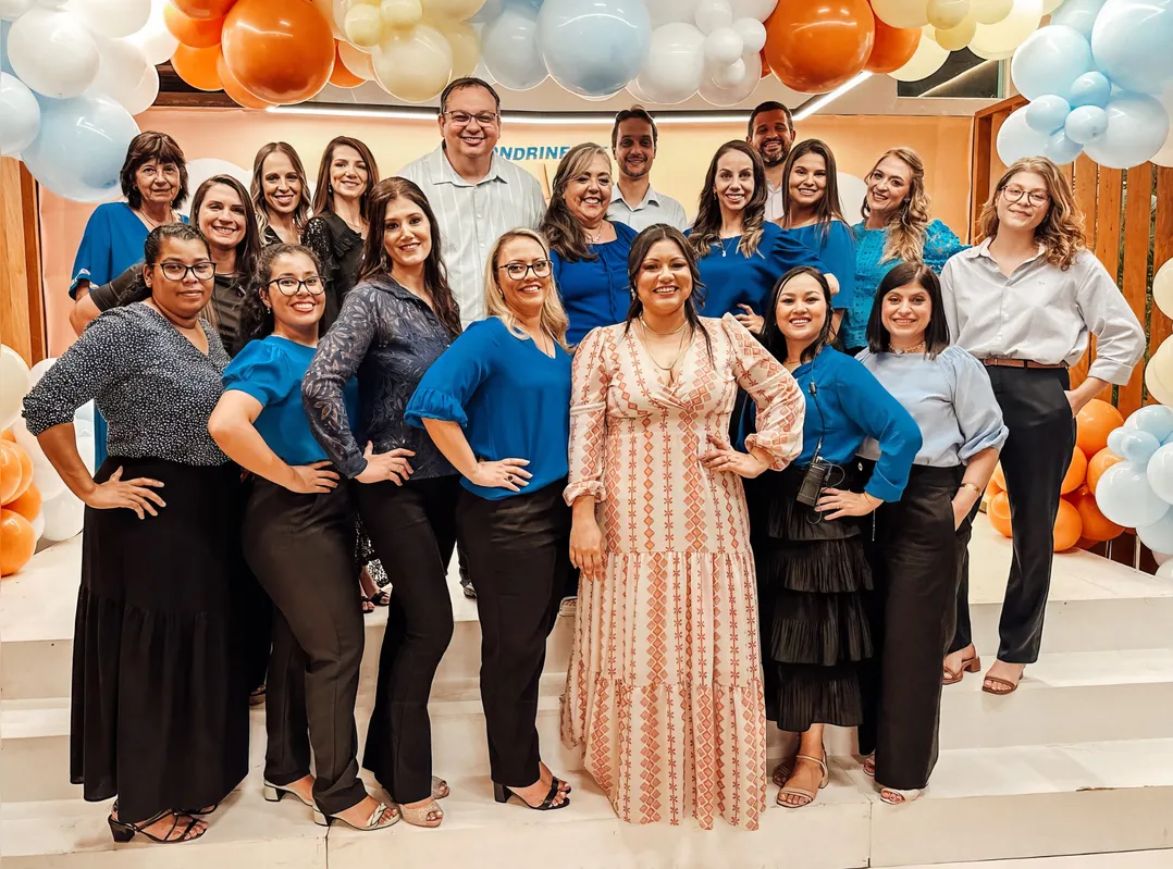 Time competente na educação das crianças: Rosane Gomes, Evelyn Guelfi, Tânia Moscardini, Marcia Ilario, Luciano Maia, Rafael Jacomini, Carlos Alberto Silva, Alana Rodrigues, Maria Antonia Oliveira, Joandra de Souza, Micheli Pedro, Denise Moura, Sonia de Meneses, Maria Carolina Ribeiro, Cherly Martins de Oliveira, Jacqueline da Fonseca, Aline de Souza, Kauana de Mello e Adriana Marques