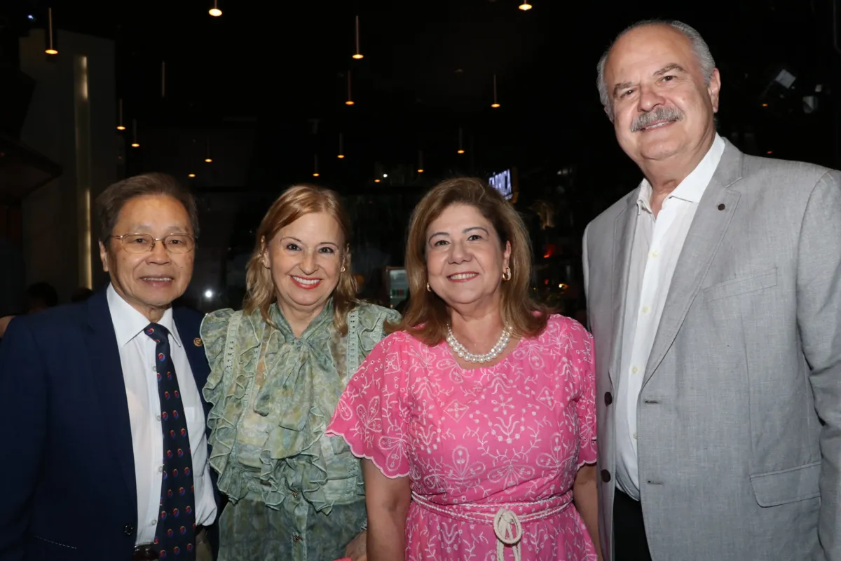 Paulo e Felícia Watanabe , Vania e Marcelo Queiroz