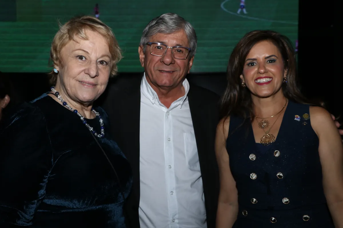 Ivani Vaqueiro com João Mendonça e Lucimara Monteiro